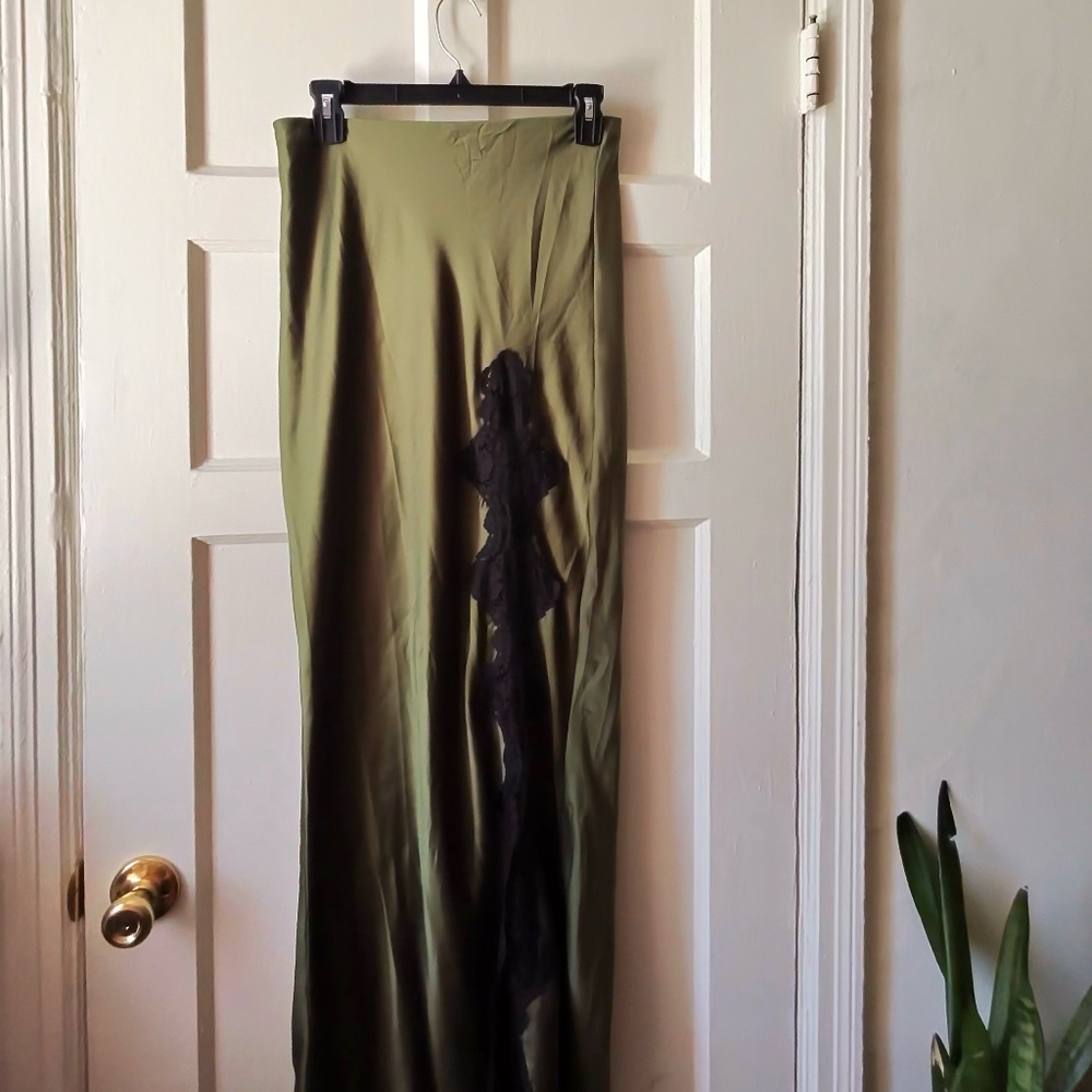Victoria's Secret Olive Green Satin Slip Skirt - Lace Appliqué & High Slit